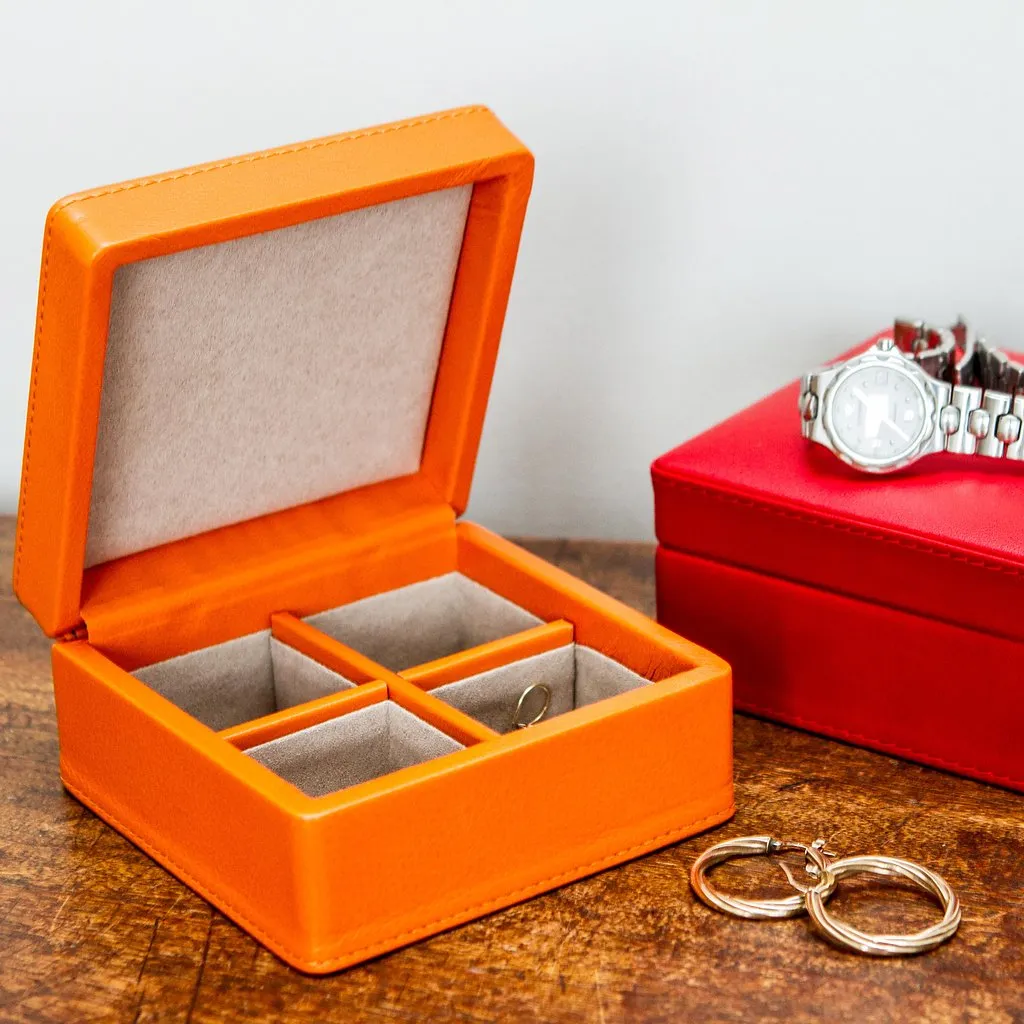 Chelsea Leather Cufflink Box