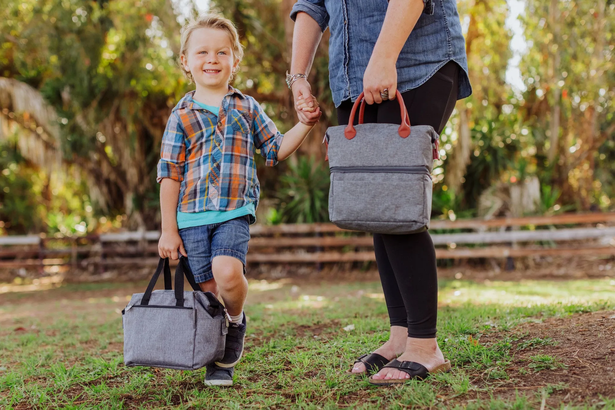 Cleveland Guardians - On The Go Lunch Bag Cooler