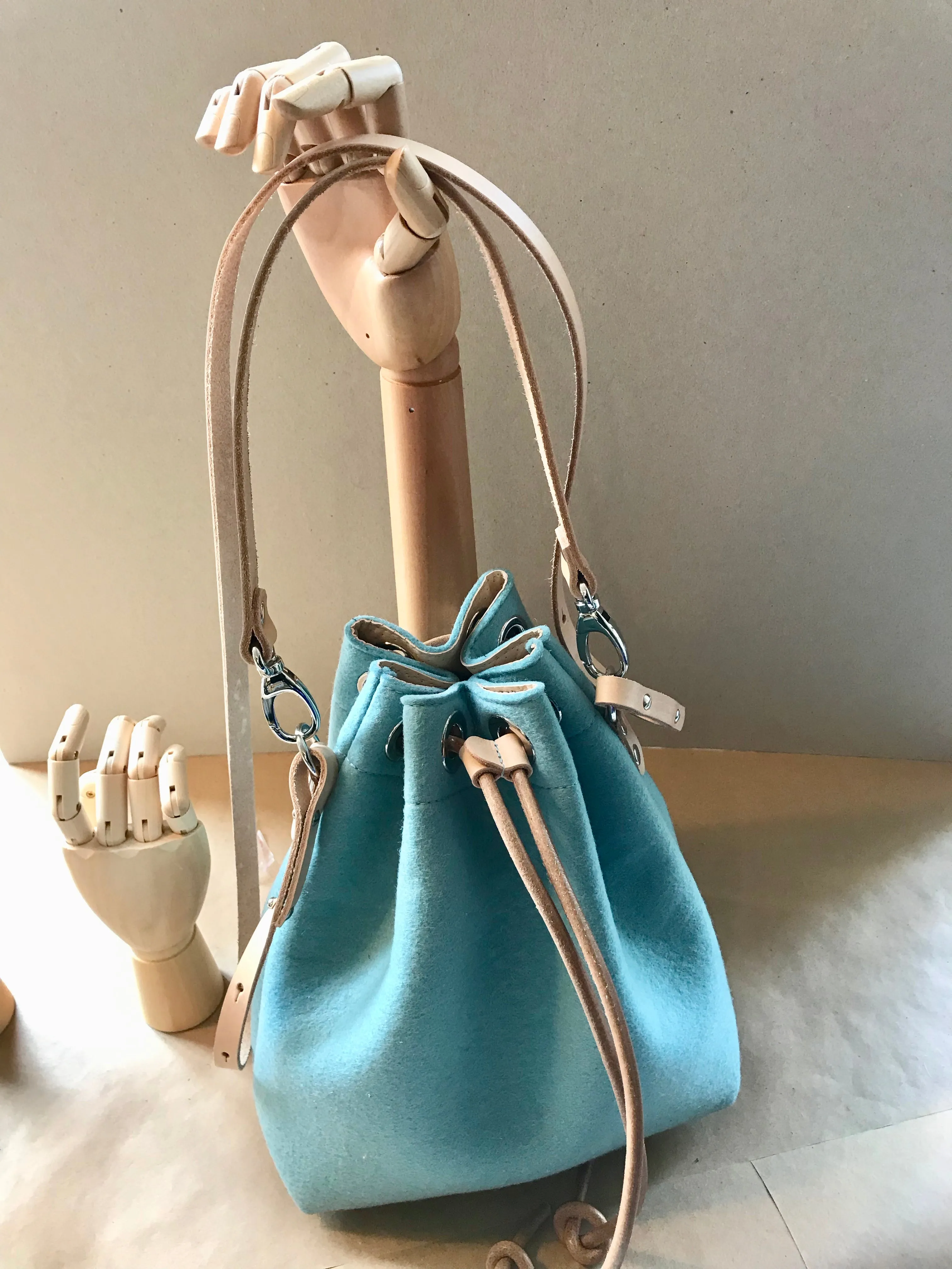 felt bucket bag | Umea