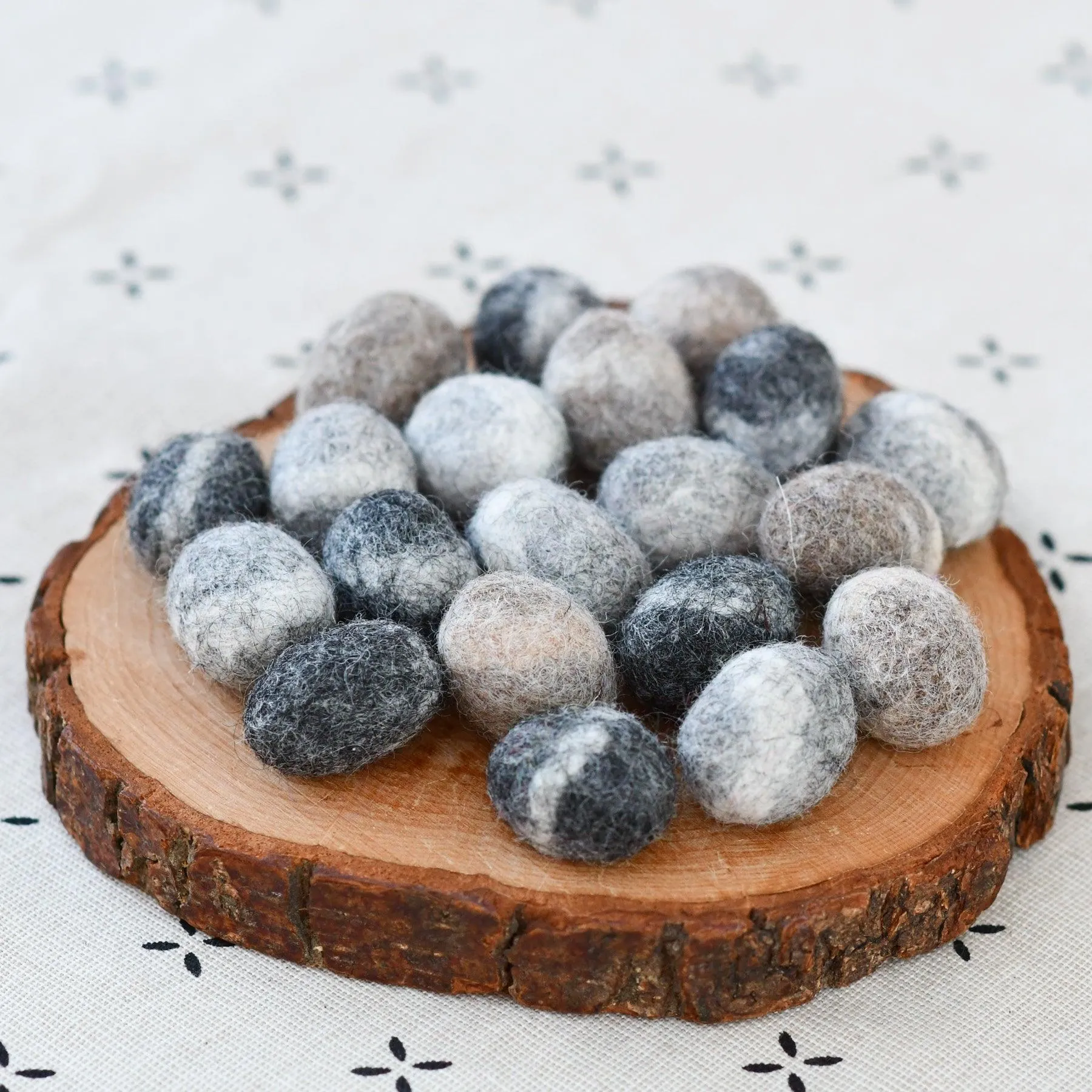 Felt Pebbles Stones - 20 Pebbles