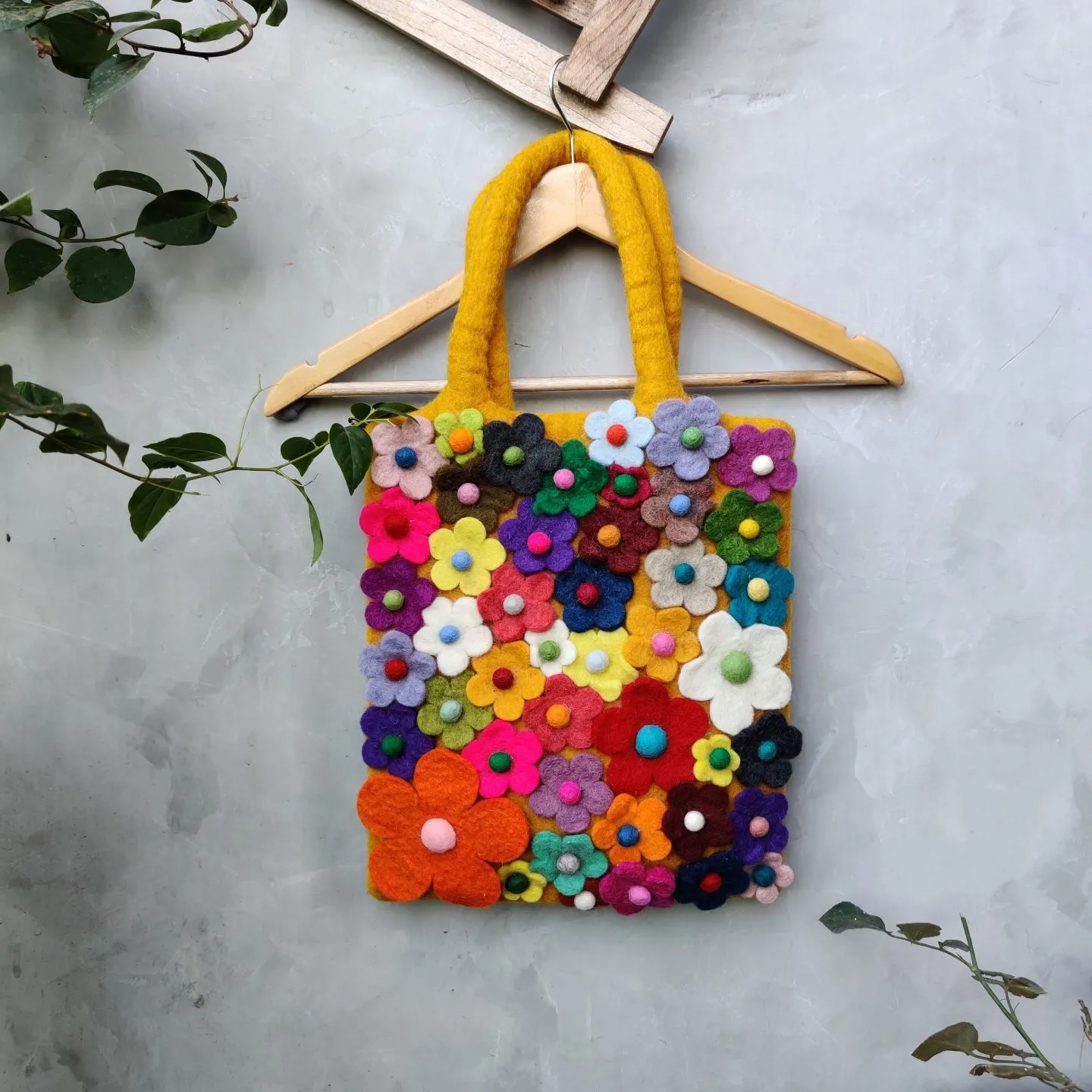 Flower Cluster Hand Bag