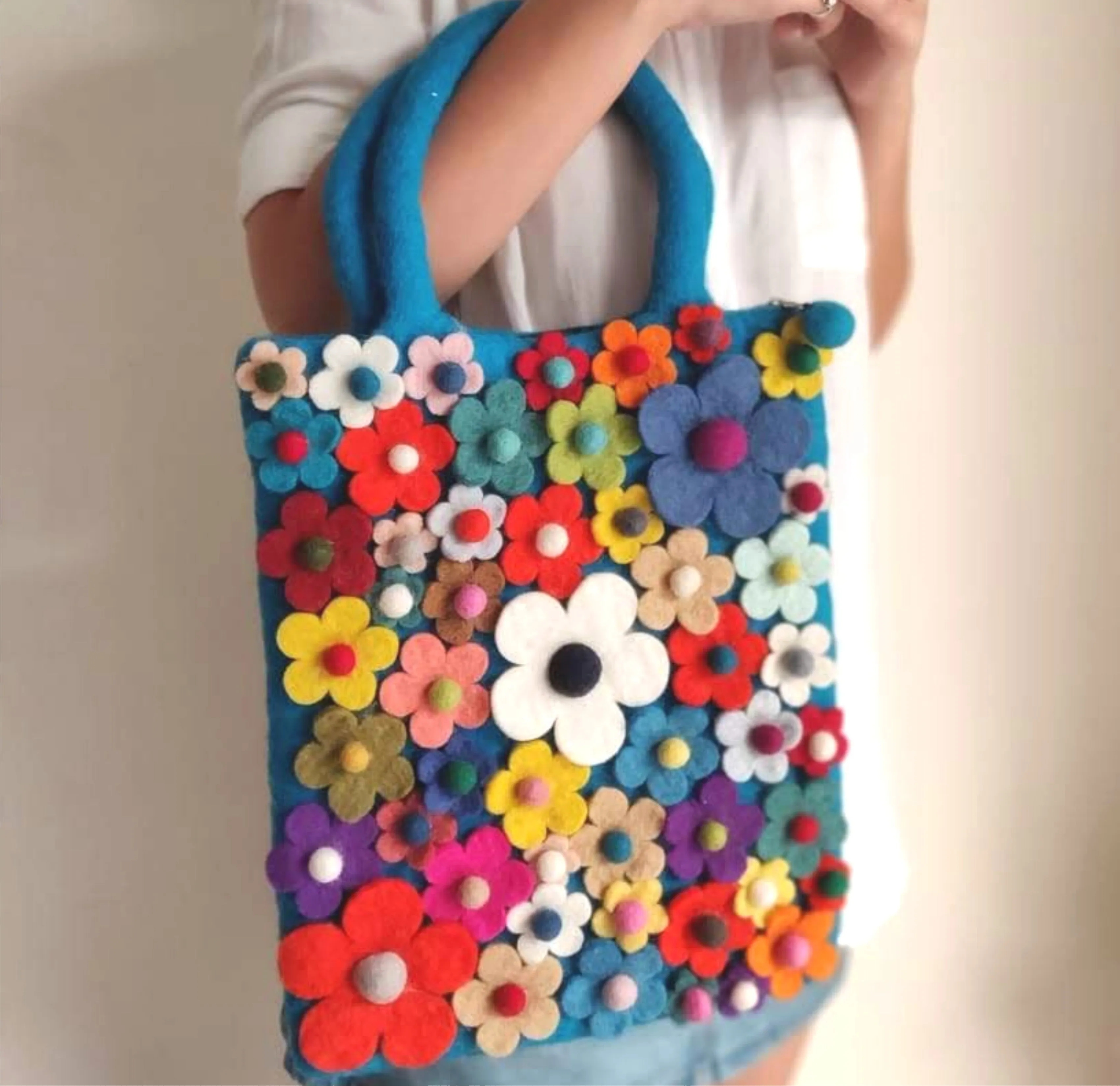 Flower Cluster Hand Bag