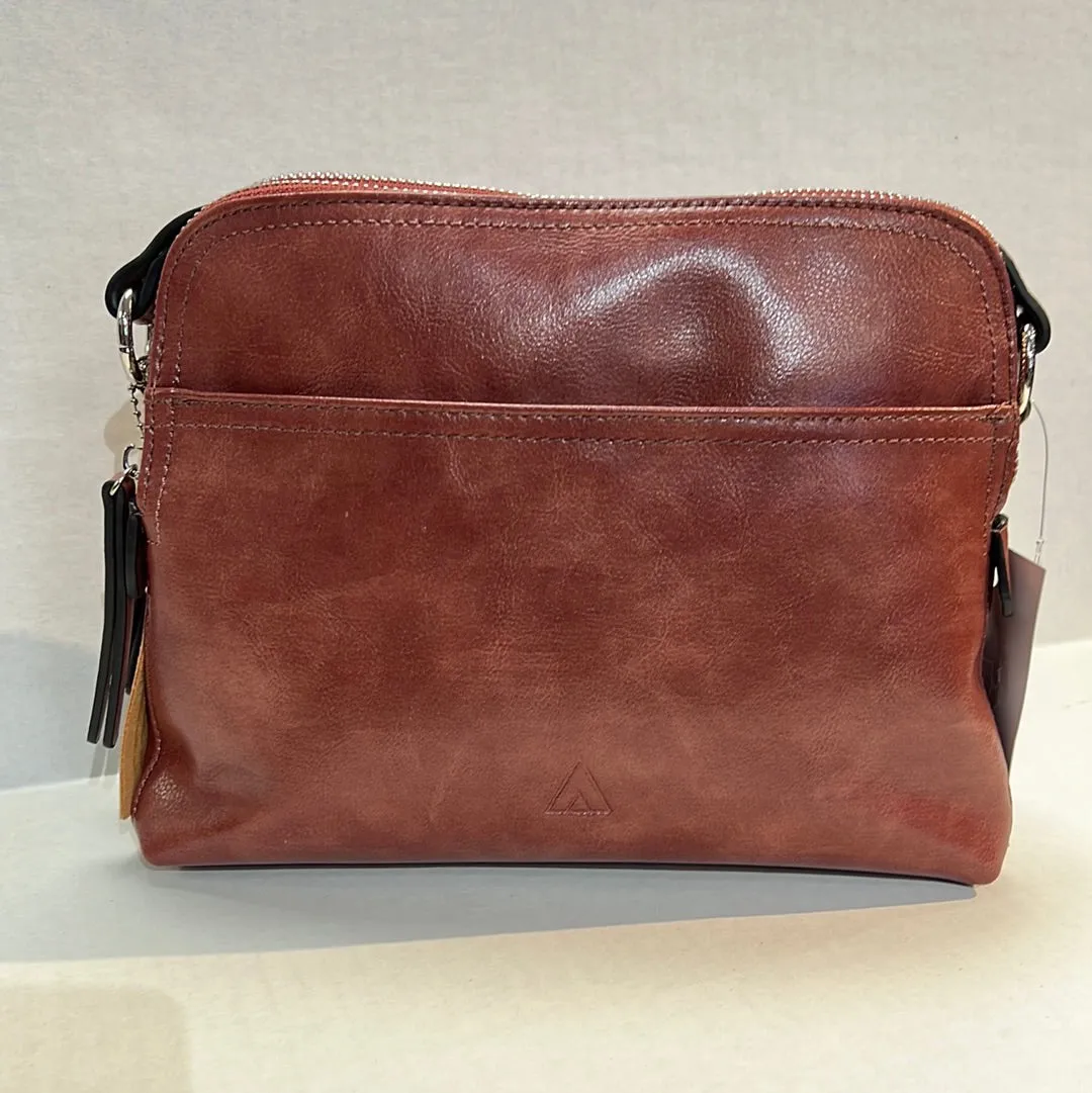 LaDiva Leather Purse - R15014STL