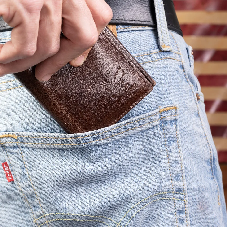 Trifold Freedom Wallet for Men with Air Tag